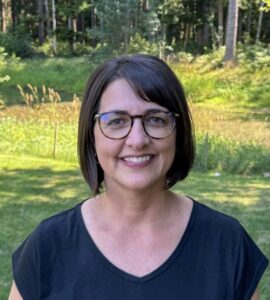 Kerri has been a pharmacist for over 25 years, with experience in both hospital and community pharmacy settings.